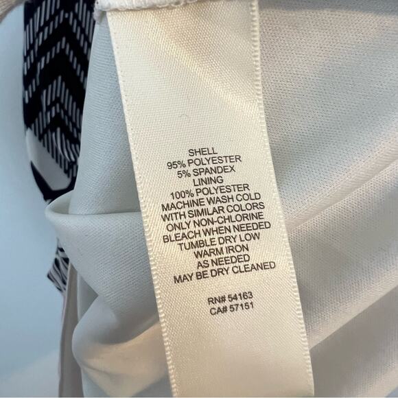 Eliza J Geometric Patterned Shift Dress Navy Pink sz 14 Cocktail Party Wedding - Picture 5 of 7